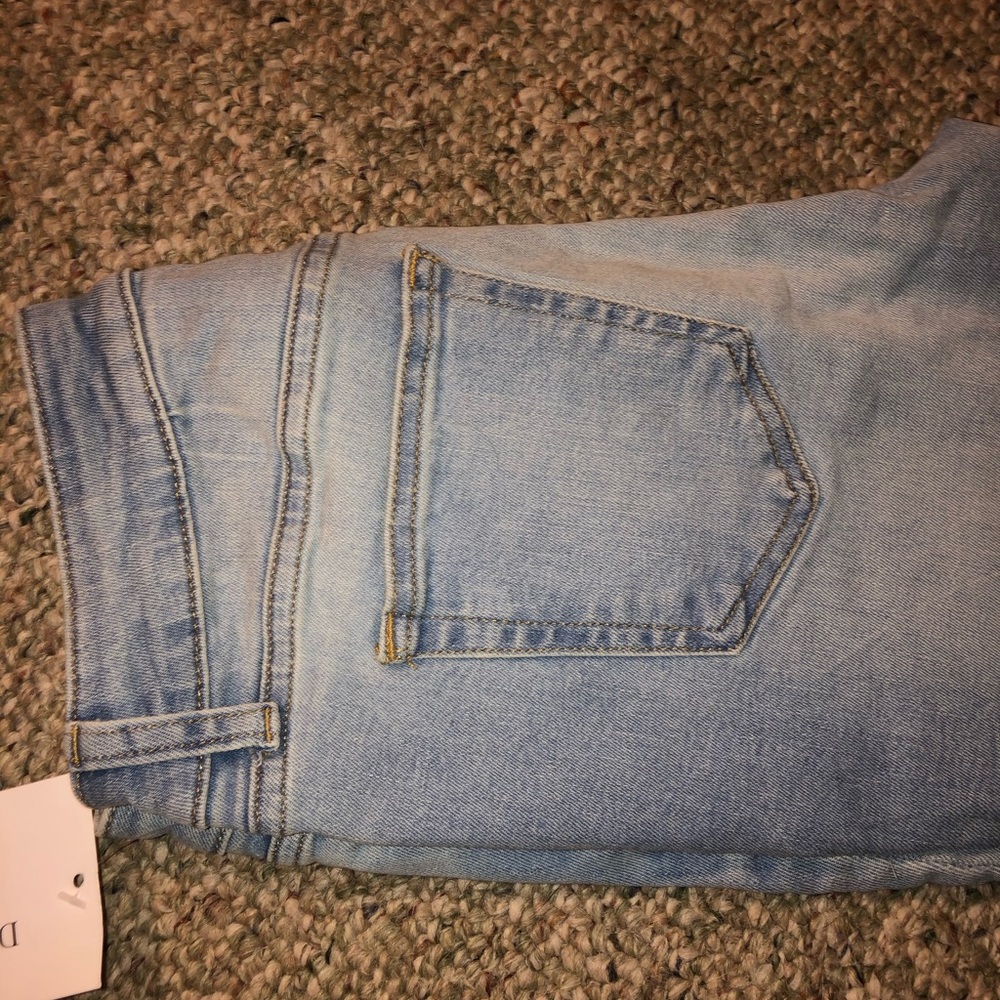 Daily Ritual Jeans - Picture 3 of 3